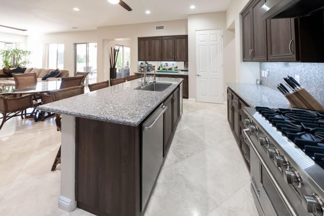 57 Laken Lane, Palm Desert CA: https://media.crmls.org/mediaz/b3cfb4ef-ccac-4dd6-8b86-4fecc167f55a.jpg