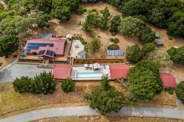 8697 Dyer Road, Salinas CA: https://media.crmls.org/mediaz/b3d270b3-ca93-402d-bdee-5fcf68981571.jpg