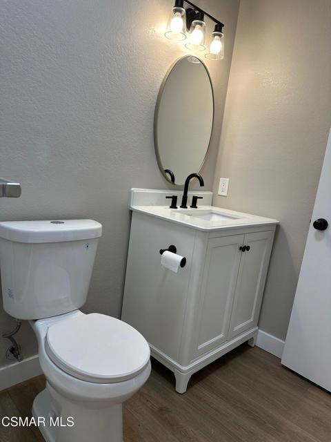 1283 Ramona Drive, Newbury Park CA: https://media.crmls.org/mediaz/b3d3fbd9-c5d6-49eb-bf95-a2cb7ce8a69c.jpg