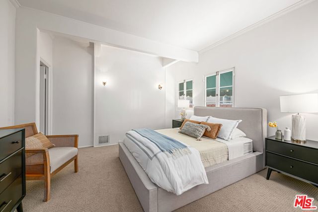 10815 Rochester Avenue, Los Angeles CA: https://media.crmls.org/mediaz/b3d49b33-a716-46a3-bde1-2e08f9fd0b9c.jpg