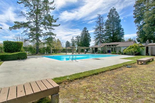 106 Palo Verde Terrace, Santa Cruz CA: https://media.crmls.org/mediaz/b3d78cab-1bf5-4aad-9792-931e37076d3f.jpg
