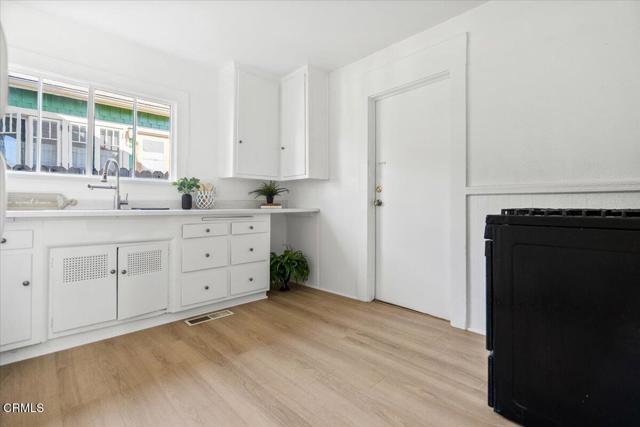 Detail Gallery Image 11 of 71 For 210 N Encinitas Ave, Monrovia,  CA 91016 - – Beds | – Baths