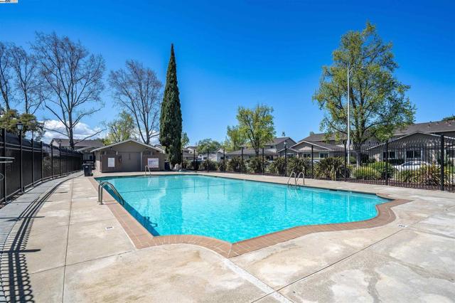 336 San Miguel Court, Milpitas CA: https://media.crmls.org/mediaz/b3d7bc0a-d072-4ea2-be31-345d5f2a8217.jpg