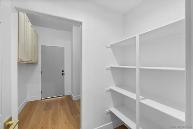 1052 Via Vera Cruz, San Marcos CA: https://media.crmls.org/mediaz/b3d80e69-042d-4282-bf5f-a864d0b9079f.jpg