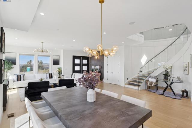 3606 Sarita St, Hayward CA: https://media.crmls.org/mediaz/b3d8fdd0-95f3-47ca-8506-4f4bfc421e55.jpg
