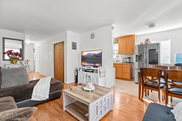 470 Willow Avenue, Half Moon Bay CA: https://media.crmls.org/mediaz/b3d9c892-1ca2-46ce-bf98-d7e6d007b57c.jpg