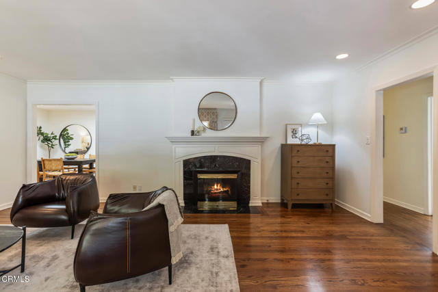 4650 Encinas Drive, La Canada Flintridge CA: https://media.crmls.org/mediaz/b3dadd7a-f2db-4a80-9531-2ef95eba3576.jpg