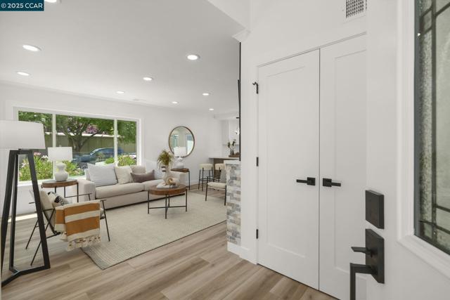 1133 Golden Rain Road, Walnut Creek CA: https://media.crmls.org/mediaz/b3db2c75-87f1-47ac-a03f-d097596260cf.jpg