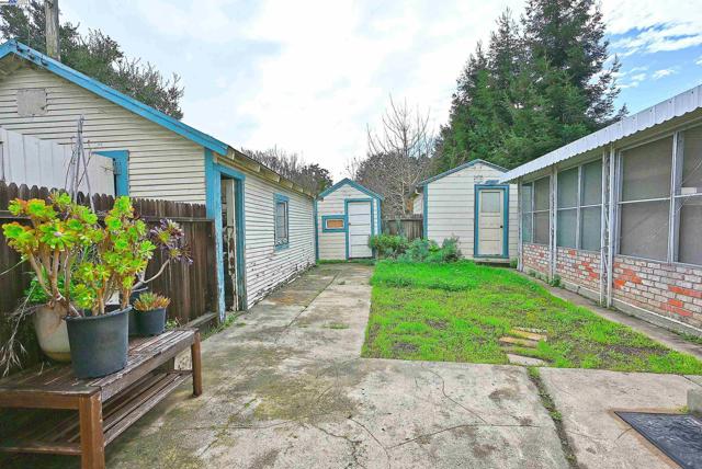 Image 30 of 51 For 181 Lewelling Blvd