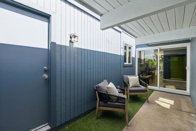 822 Dartshire Way, Sunnyvale CA: https://media.crmls.org/mediaz/b3dc2e85-8643-4aab-a0a3-a19a568f1afe.jpg