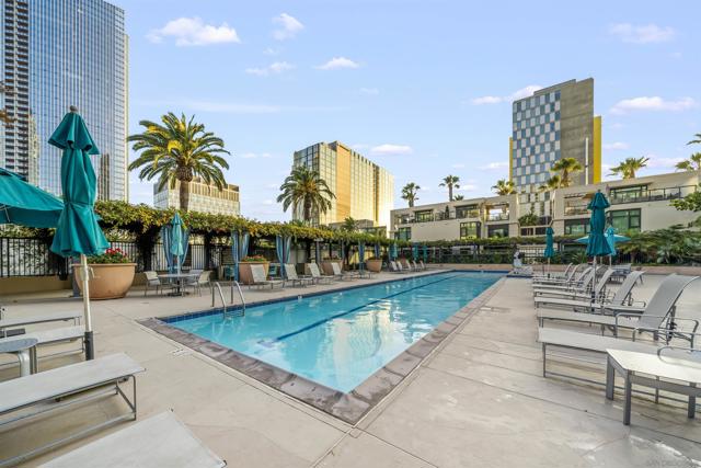 1199 Pacific Hwy, San Diego CA: https://media.crmls.org/mediaz/b3dc73b1-0a49-4903-8d15-9f64f1723997.jpg