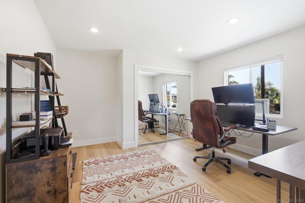 4639 Iroquois Ave - photo 14