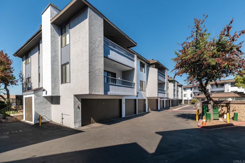 3215 Midway - photo 3