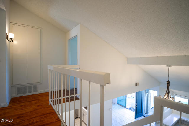 Detail Gallery Image 14 of 26 For 3221 Harbor Bld, Oxnard,  CA 93035 - 3 Beds | 2/1 Baths