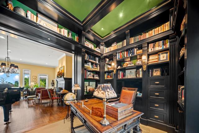 3930 Via Mar Monte, Carmel CA: https://media.crmls.org/mediaz/b3de7845-8802-45d7-b8b3-fb71d88ab194.jpg