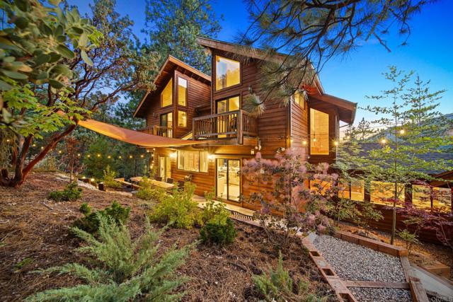 Image 63 of 75 For 24938 Roble Drive