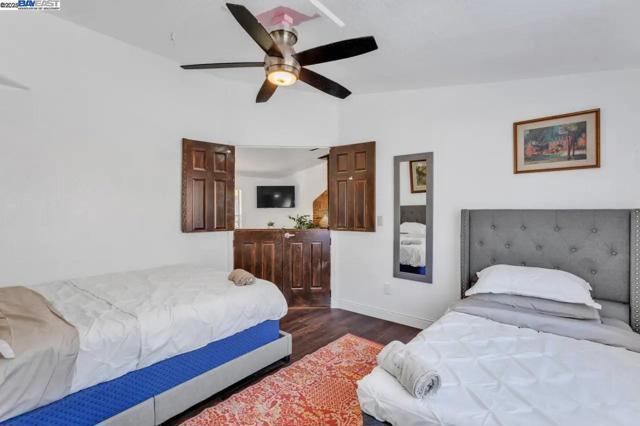 1170 Graceland Pl,  CA: https://media.crmls.org/mediaz/b3e04264-7ec2-4d8e-ab10-ff2cf5cdeabd.jpg