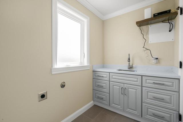 2659 Garfield Street, San Mateo CA: https://media.crmls.org/mediaz/b3e0ac25-60d9-47b7-8746-3f775f402e02.jpg