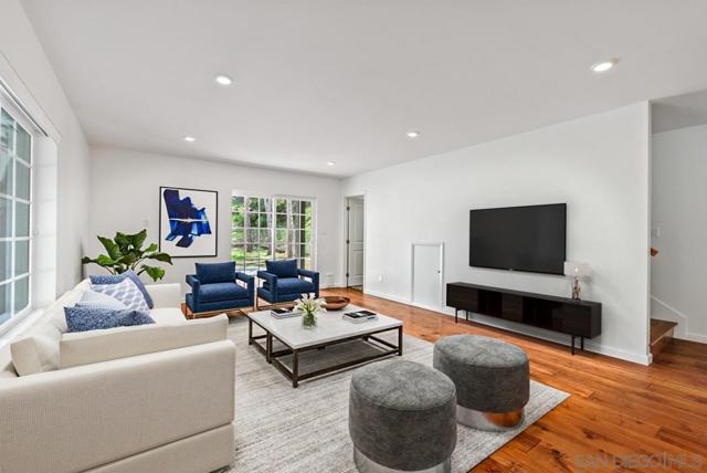 2821 N Arroyo Dr.
