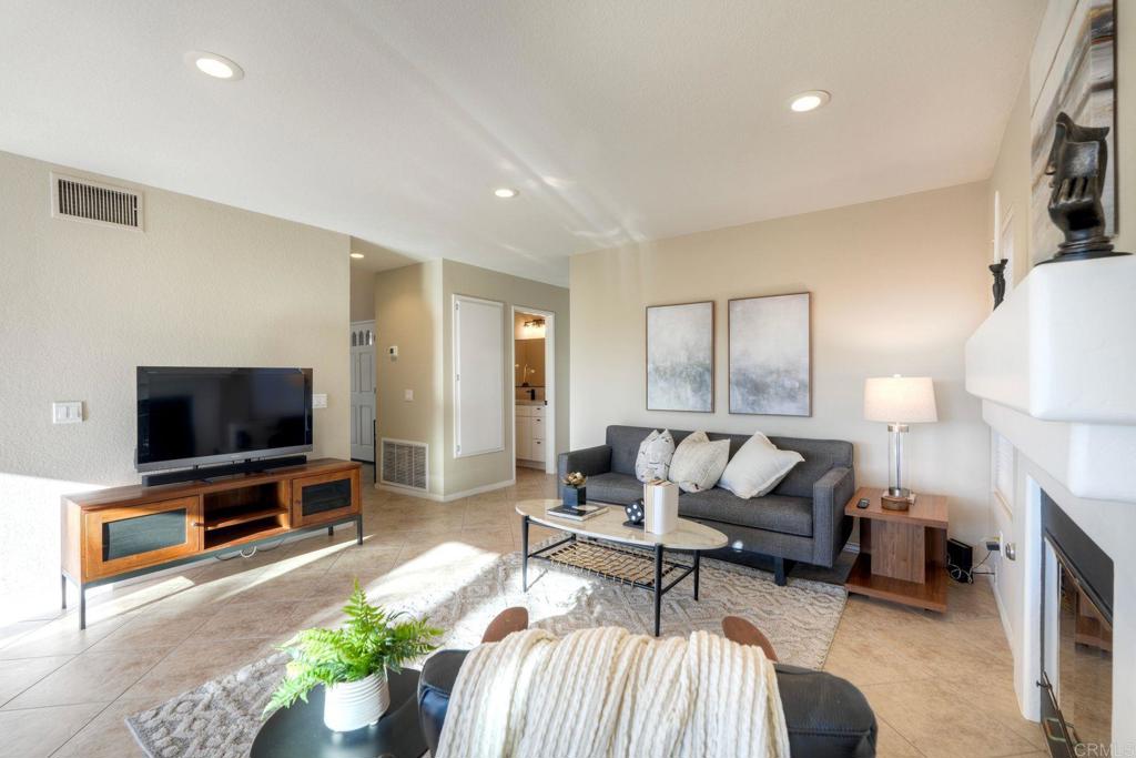 13940 Gunnison Court - photo 9