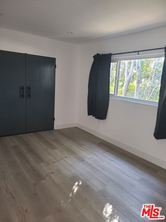 465 S Le Doux Road, Los Angeles CA: https://media.crmls.org/mediaz/b3e2222c-385a-4ae1-8558-4284185168e4.jpg