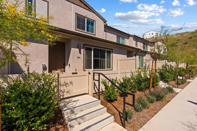 Detail Gallery Image 4 of 38 For 311 Minneola Pl, Fallbrook,  CA 92028 - 3 Beds | 2/1 Baths