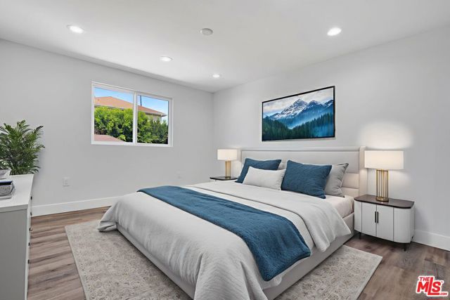 11611 Burbank Boulevard, North Hollywood CA: https://media.crmls.org/mediaz/b3e29d33-782e-4461-86c6-390c76df6b54.jpg