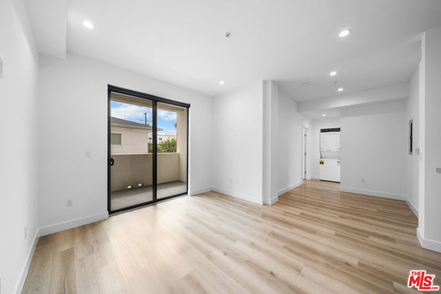 5612 Lexington Avenue, Los Angeles CA: https://media.crmls.org/mediaz/b3e34392-ae86-46e3-8abf-cdcd37500e3e.jpg