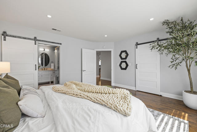 Detail Gallery Image 35 of 51 For 4961 Alcove Ave, Valley Village,  CA 91607 - 3 Beds | 2 Baths