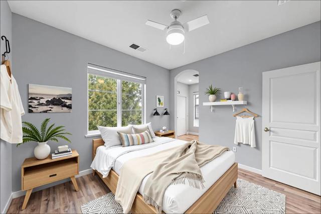 2872 10th Street, San Pablo CA: https://media.crmls.org/mediaz/b3e454bf-e0ef-478f-8583-e21e8f96b1ec.jpg