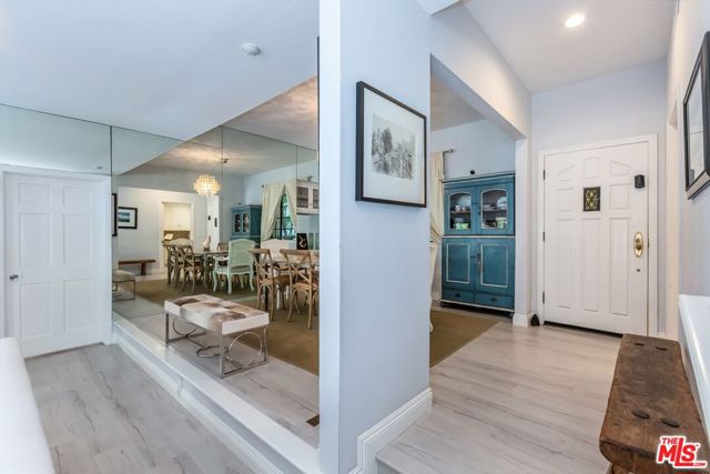 1247 10th Street, 1 photo 2