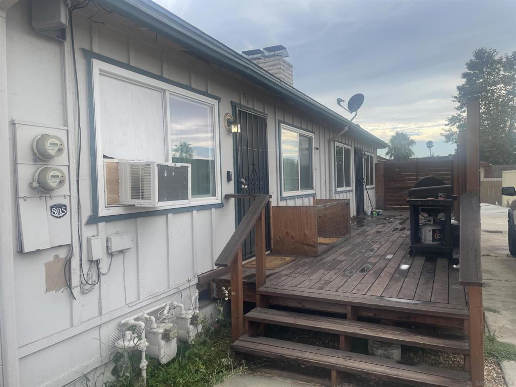 742 W California Ave.