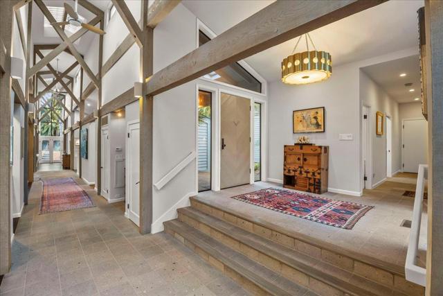 28140 Story Hill Lane, Los Altos Hills CA: https://media.crmls.org/mediaz/b3e7fb99-eeb2-4f60-ab1f-395d3b1ea70b.jpg