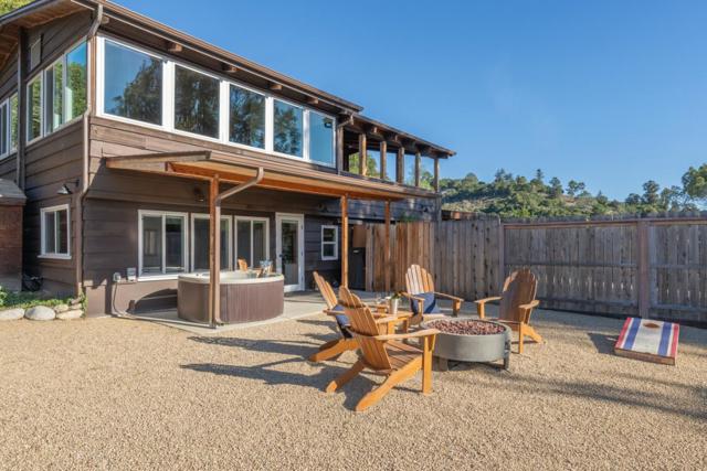 233 Country Club Drive, Carmel Valley CA: https://media.crmls.org/mediaz/b3e81d89-e8d1-43cc-ad6a-7c63c9d323e2.jpg