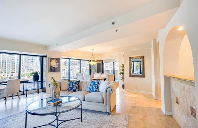 100 Harbor Dr, San Diego CA: https://media.crmls.org/mediaz/b3e89cef-fad1-4852-8b00-fa3e5410cc29.jpg