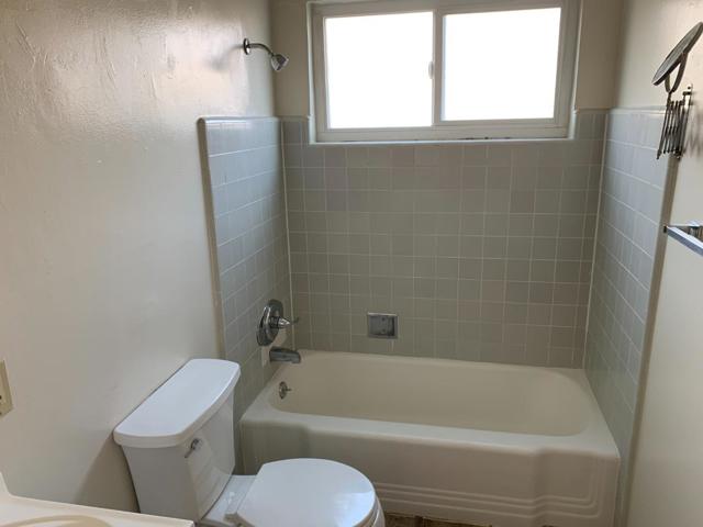 Image 19 of 20 For 971 Whitethorne Drive