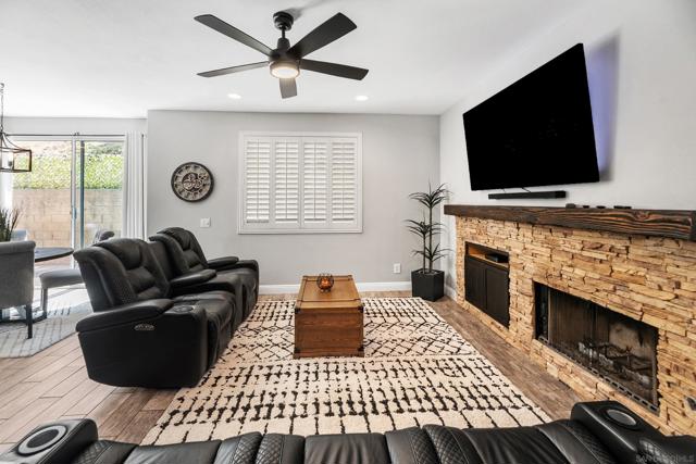 2969 River Dance Way, Alpine CA: https://media.crmls.org/mediaz/b3ea1d6b-62d0-4899-a943-ef638a8512c7.jpg