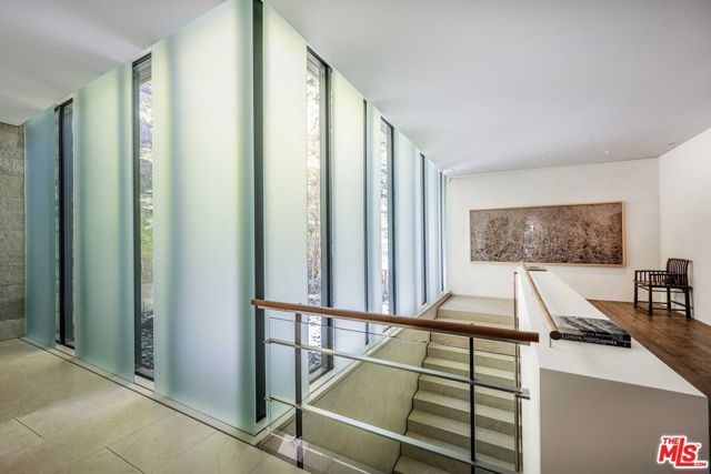 7596 Sonoma Mountain Road,  CA: https://media.crmls.org/mediaz/b3eb4435-4313-4fed-a41c-2bd2087947f4.jpg
