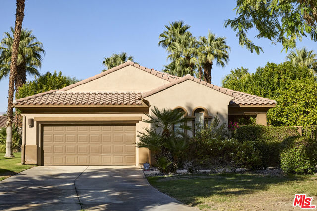 10 Wimbledon Circle, Rancho Mirage, CA 92270