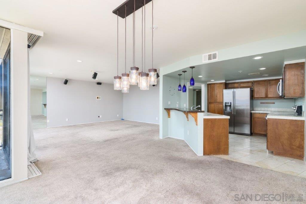 MLS #250032991SD image #18