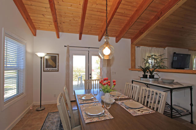 73117 Haystack Road, Palm Desert CA: https://media.crmls.org/mediaz/b3ec4004-098f-4335-a160-cffffb98b18a.jpg