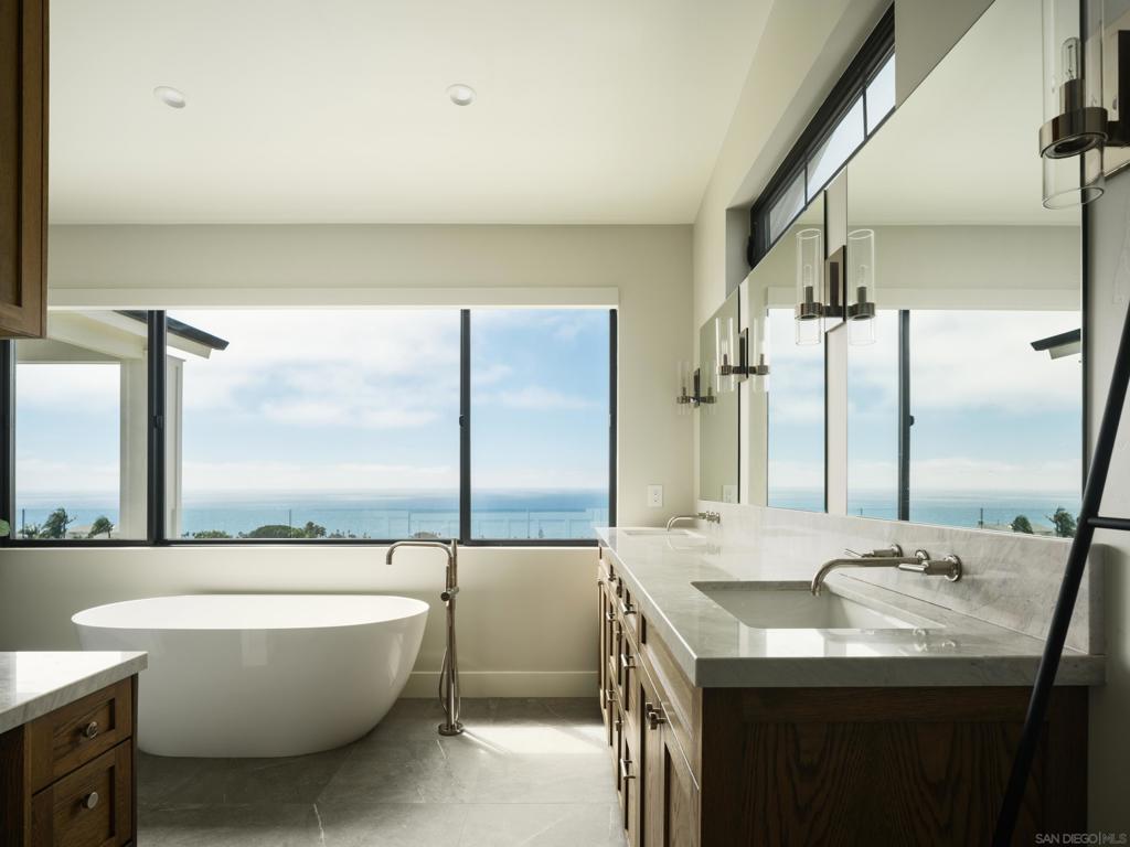 1185 Barcelona Dr - photo 16