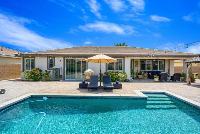 82806 Vincent Drive, Indio CA: https://media.crmls.org/mediaz/b3ed0131-c518-4d67-99ac-ea89334c6bce.jpg