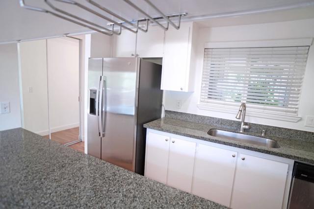 110 E Middlefield Road, Mountain View CA: https://media.crmls.org/mediaz/b3ed3152-2b20-4c4f-a25f-a140a1d26b4d.jpg
