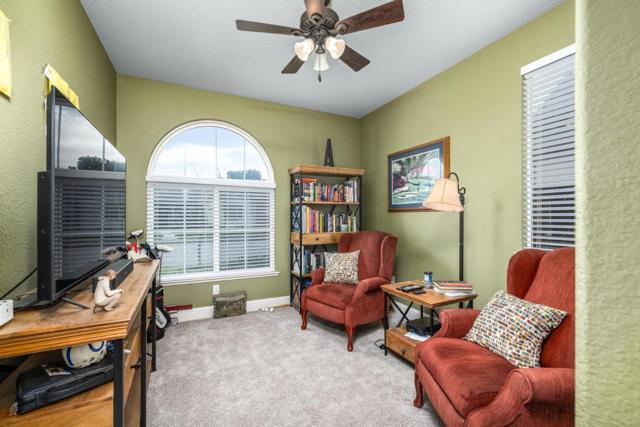 2532 Laurel Ridge Court, Oakdale CA: https://media.crmls.org/mediaz/b3ee3a86-8471-4a02-9ede-94aaab61a053.jpg