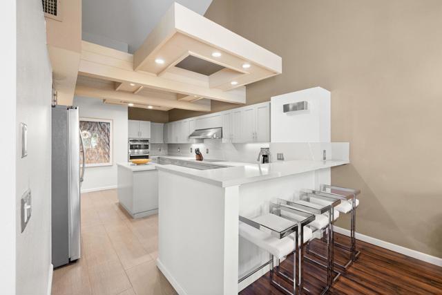 267 Kavenish W Drive, Rancho Mirage CA: https://media.crmls.org/mediaz/b3eefbf8-1e7f-404a-8b02-2868d8eb9c40.jpg