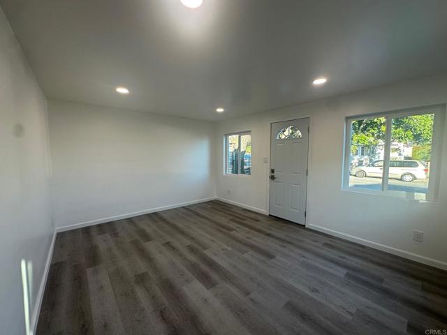 Detail Gallery Image 3 of 22 For 742 44 Morrison St, San Diego,  CA 92102 - 3 Beds | 2 Baths