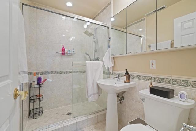 3172 Morris Drive, Palo Alto CA: https://media.crmls.org/mediaz/b3f16ef9-869d-4297-9749-6ac5c7332ee5.jpg