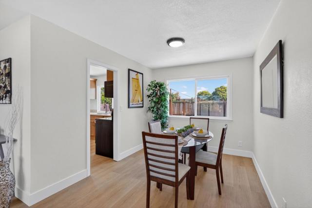 30784 Tidewater Drive, Union City CA: https://media.crmls.org/mediaz/b3f1ca27-0f7c-4aaa-86e0-ca03d3dfa091.jpg