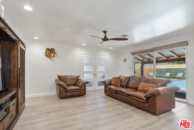 5183 Obama Boulevard, Los Angeles CA: https://media.crmls.org/mediaz/b3f27f2f-764a-44e6-8a11-e2c1ee5e3b4d.jpg